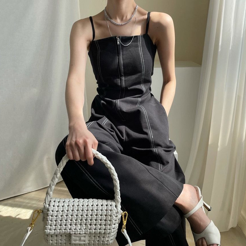 https://fulmo-img-server.com/pants-set/f62176d3-3072-4f84-a28b-d3848bec9ec1.jpg