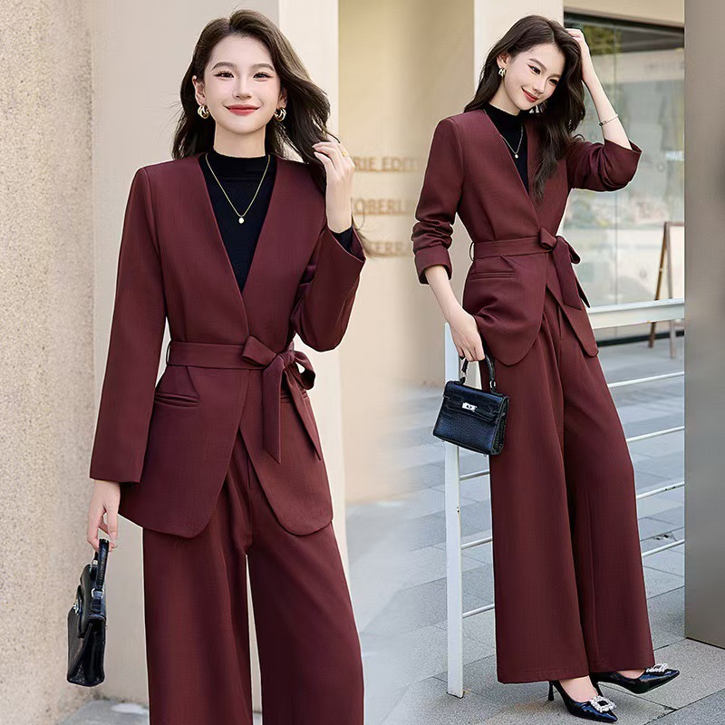 https://fulmo-img-server.com/pants-set/f68f0a62-cb39-408a-80c9-34b522ecd56f.jpg