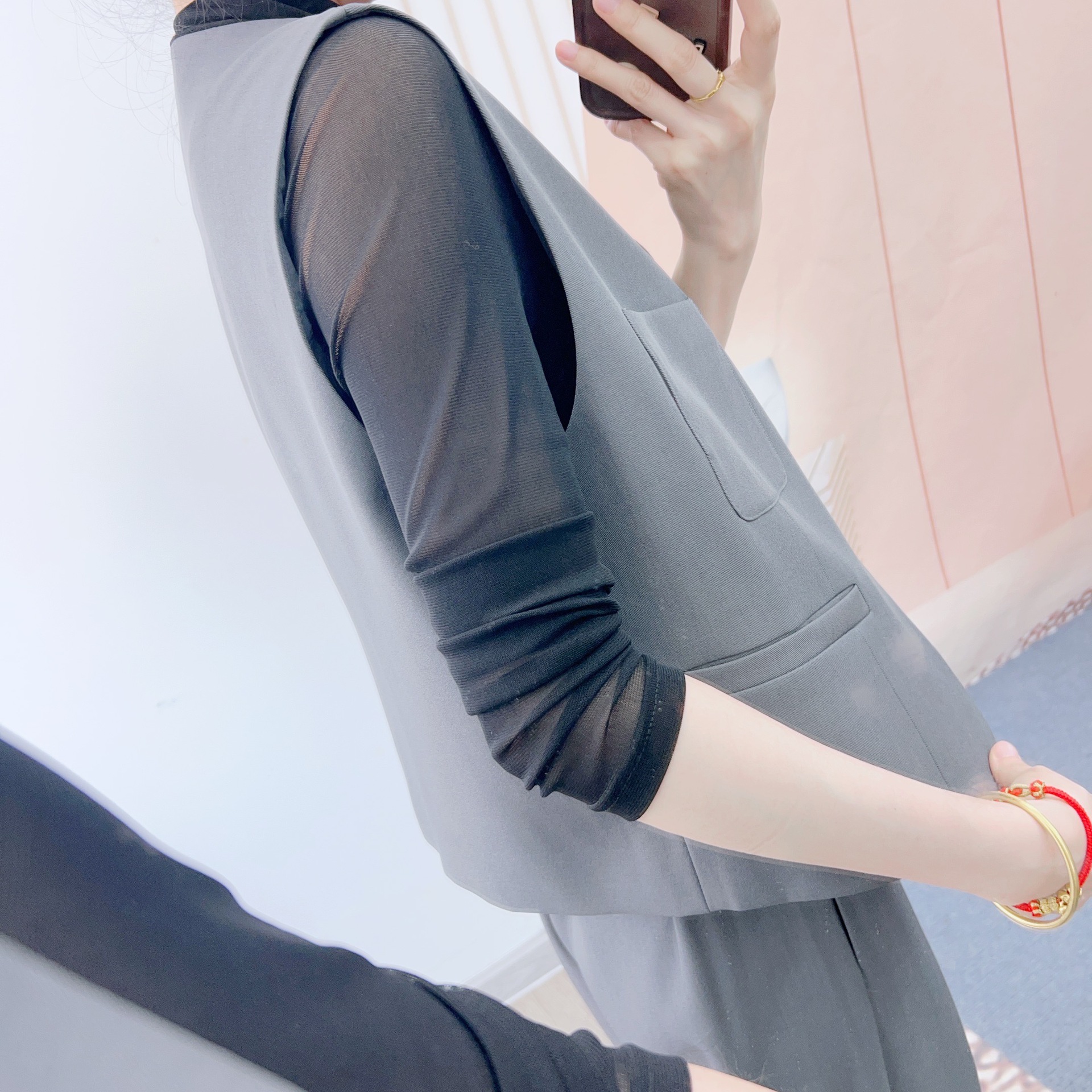 パンツセットアップ ノーカラーベスト＆ワイドパンツセット