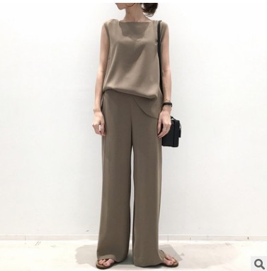パンツセットアップ 上質なシルエット ノースリーブセットアップ