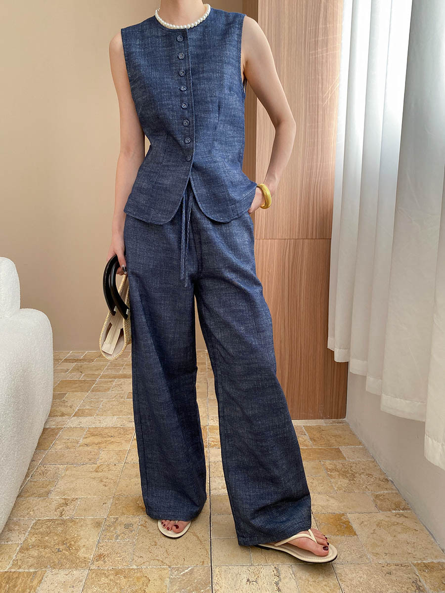 https://fulmo-img-server.com/pants-set/f95dcda4-e241-432e-9808-d248152cb3bd.jpg