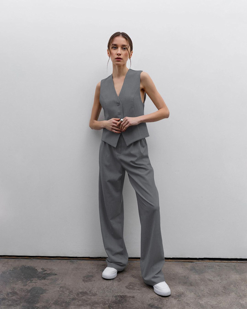 https://fulmo-img-server.com/pants-set/fafb832e-39fb-4031-87b6-41180319de7b.jpg