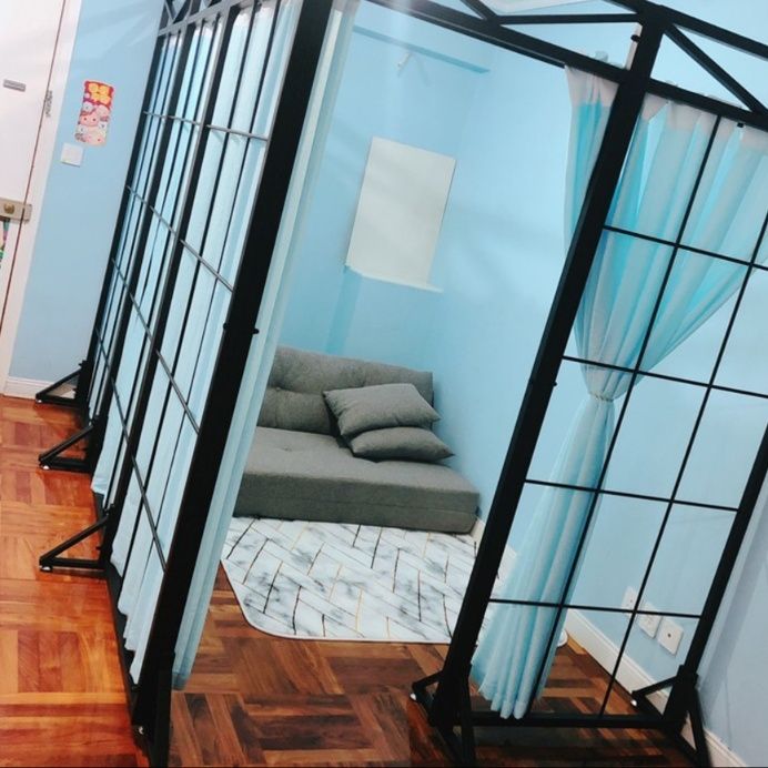 パーテーション 格子柄突っ張り式間仕切りパーテーション