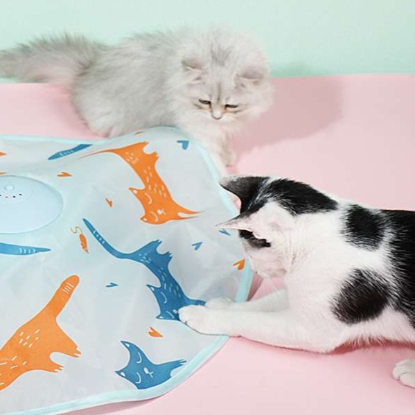 猫 おもちゃ くるくるマット型猫じゃらし