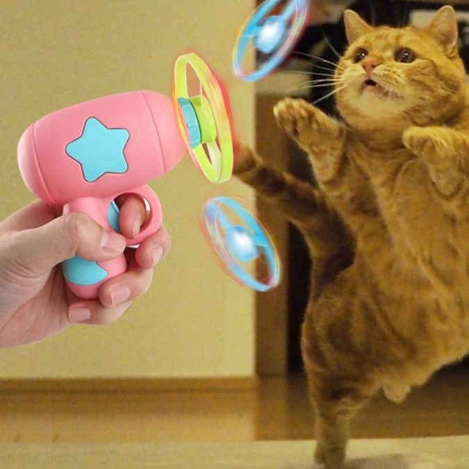 猫 おもちゃ 空飛ぶ輪っか発射！猫じゃらしシューター