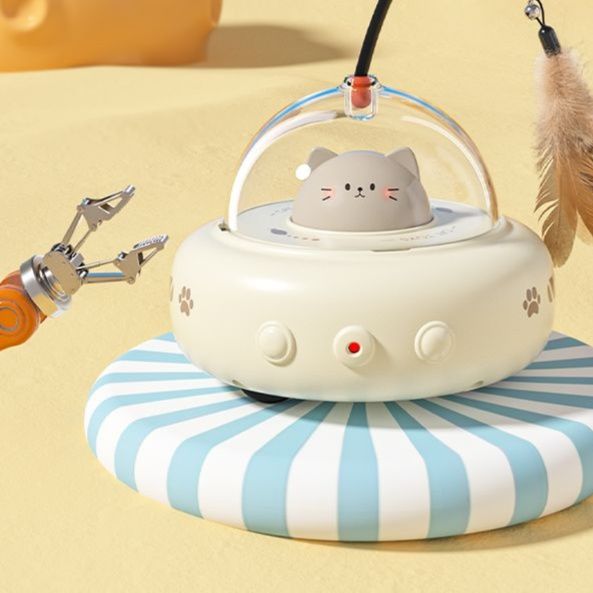 猫 おもちゃ 光る宇宙船型猫じゃらし