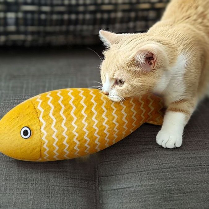 猫 おもちゃ やわらか魚型 むにむに猫じゃらし