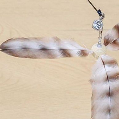 猫 おもちゃ 天然羽根のふわり舞う 猫じゃらし棒