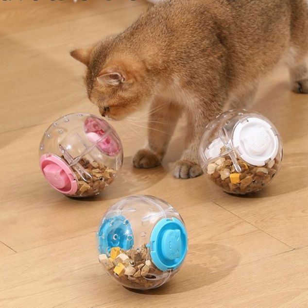 猫 おもちゃ 転がるおやつボール 知恵の輪