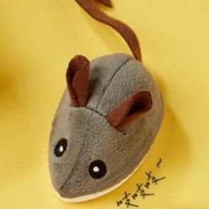 猫 おもちゃ もふもふネズミの電動おもちゃ