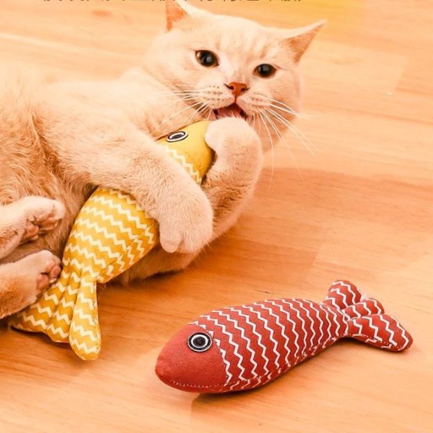 猫 おもちゃ 歯磨き魚のデンタルケア知育おもちゃ
