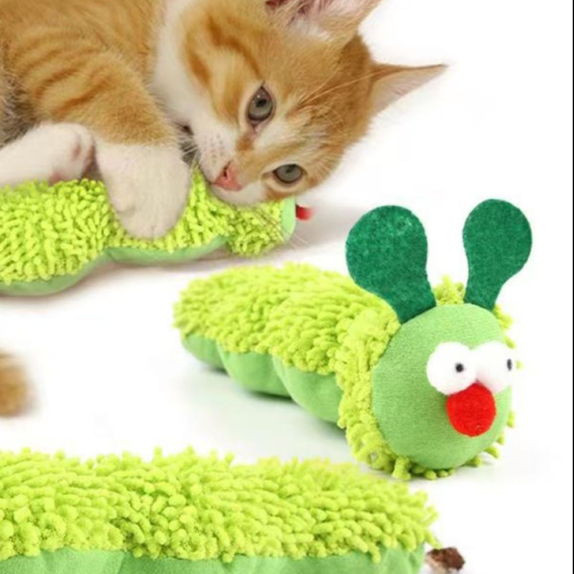 猫 おもちゃ もこもこいもむしさんけんきゅうじょ