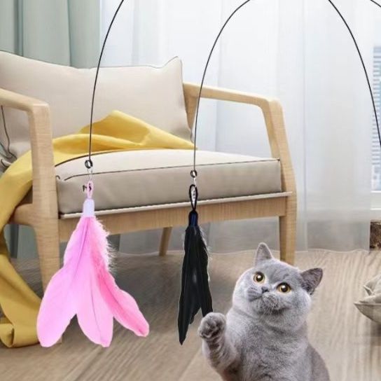 猫 おもちゃ 吸盤付き伸縮羽根じゃらし