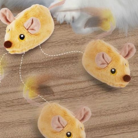 猫 おもちゃ もふもふ充電式ネズミのおもちゃ