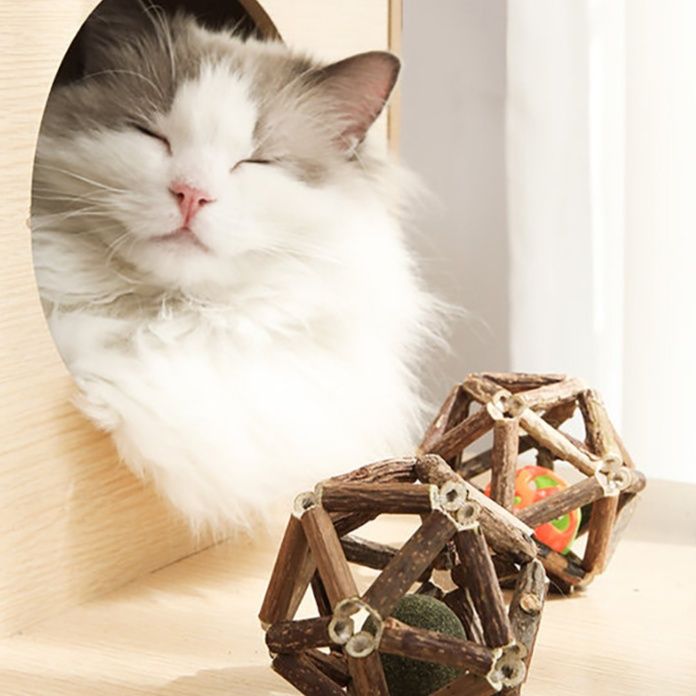 猫 おもちゃ 木製幾何学またたびボール