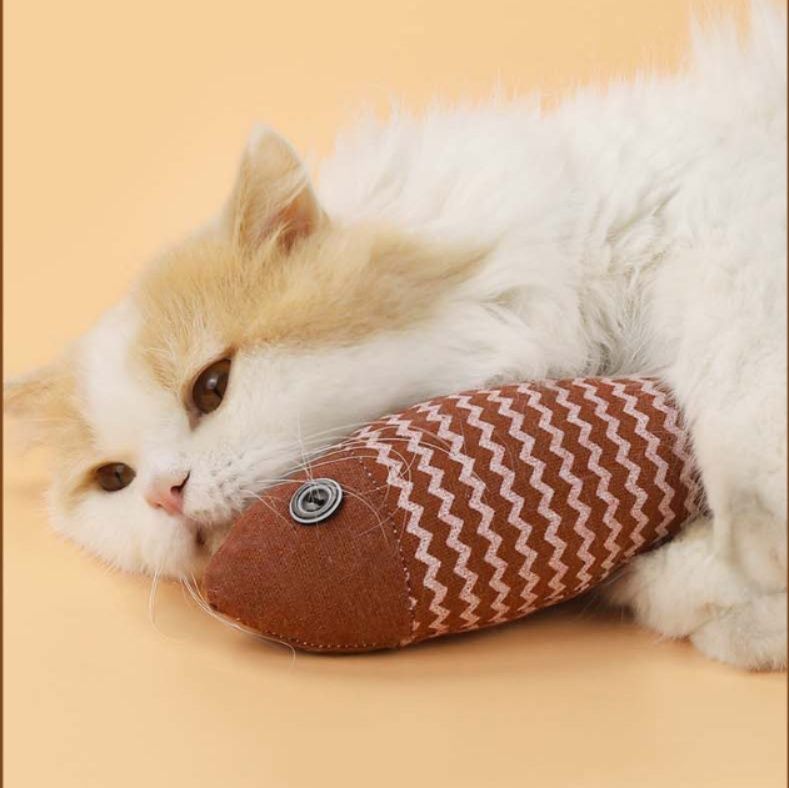 猫 おもちゃ 魚ぬいぐるみ　歯磨きハッカ入り