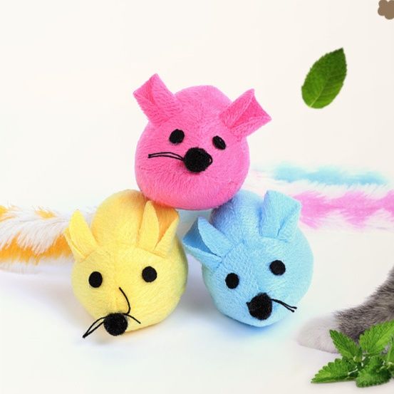 猫 おもちゃ ふわふわ羽根付きネズミ三匹セット