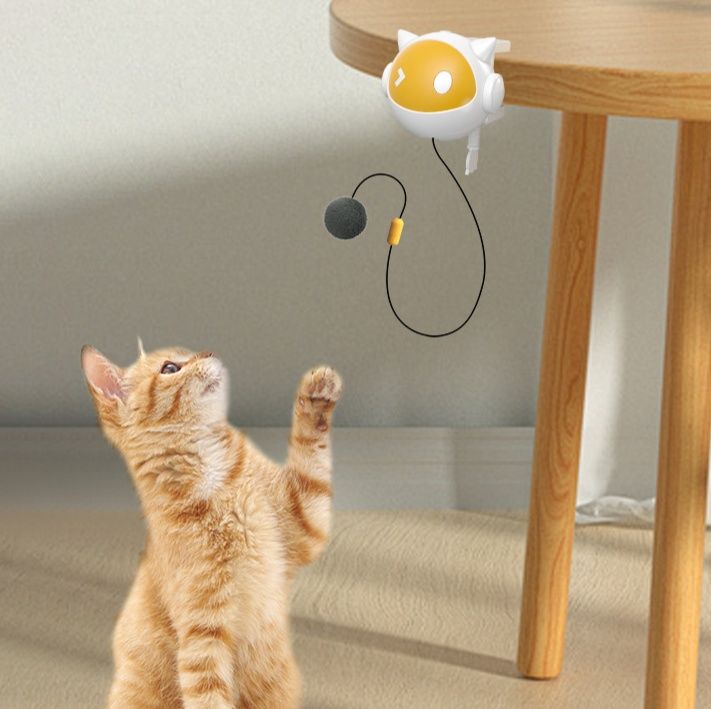 猫 おもちゃ 揺れる毛玉ボール付き猫耳自動遊具