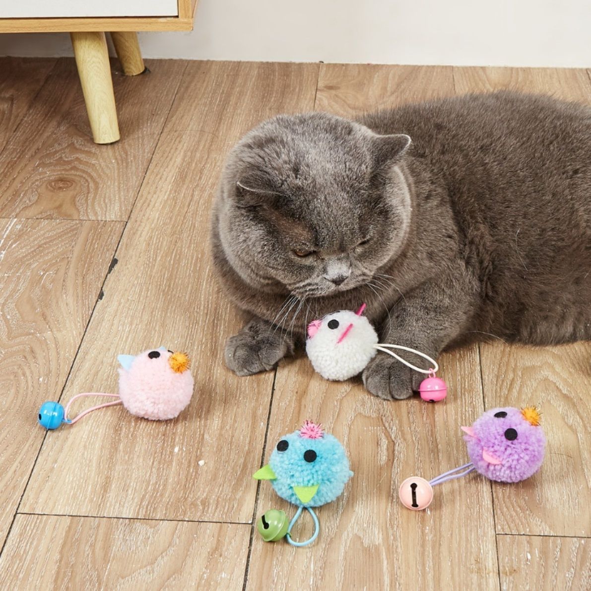 猫 おもちゃ ふわふわ動物ポンポン鈴付き用4個セット