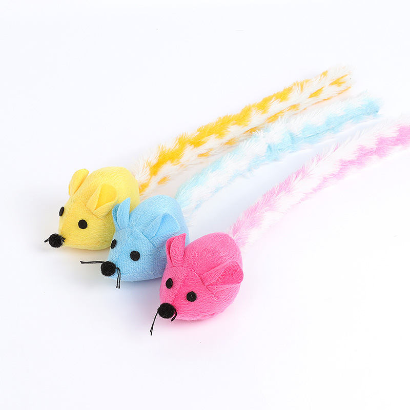 猫 おもちゃ ふわふわ羽根付きネズミ三匹セット