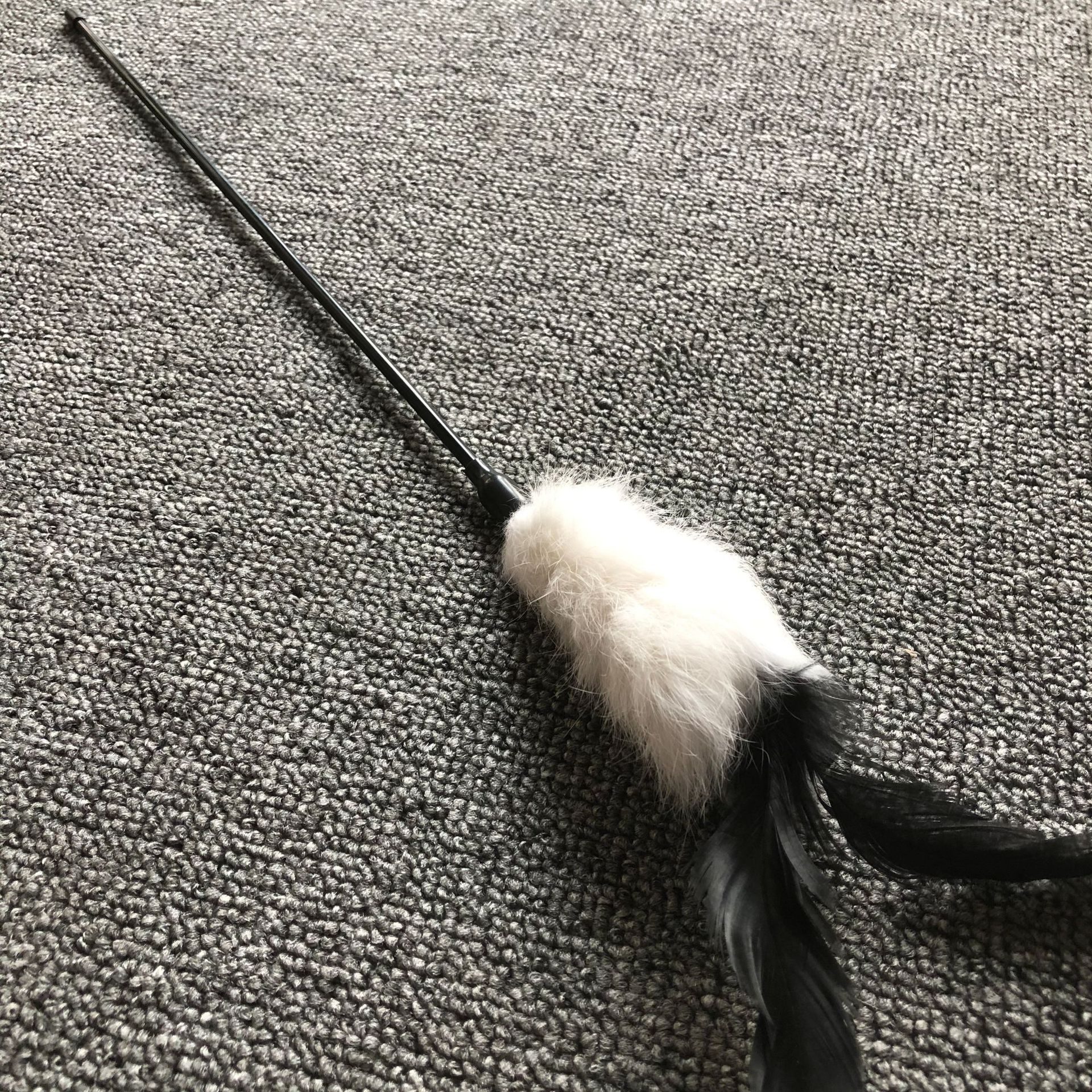 猫 おもちゃ ふわふわファー付き羽根猫じゃらし三本組