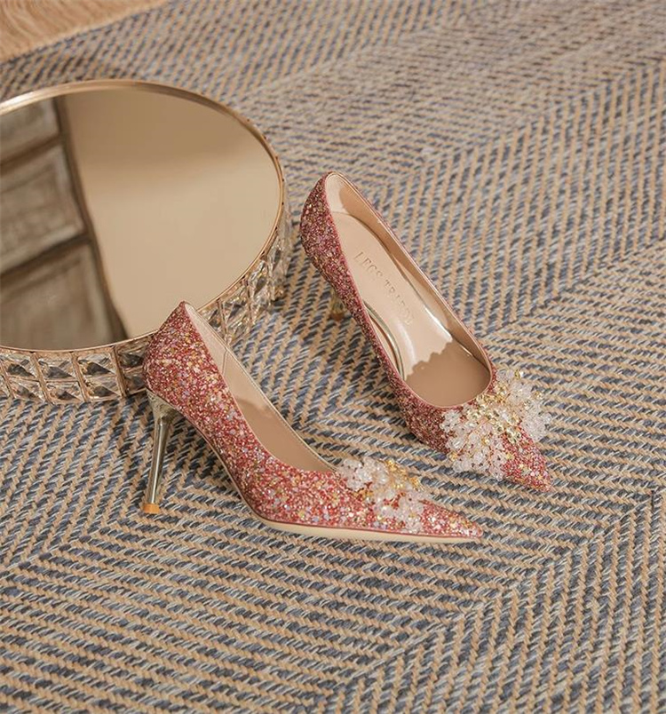 結婚式お呼ばれドレス キラキラビジュー付き花嫁靴 結婚式用高級見えの高い靴