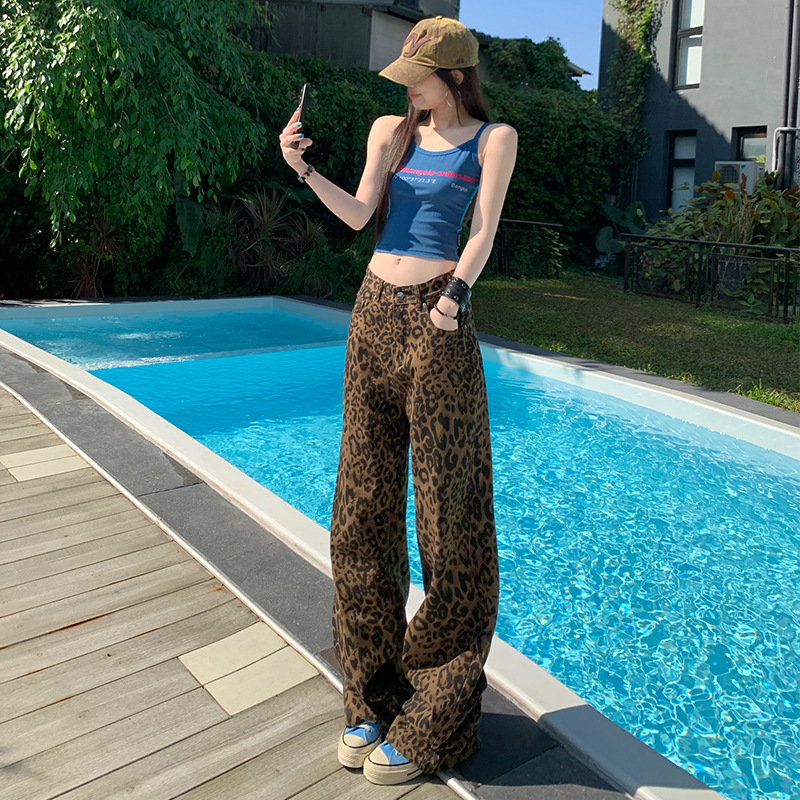 柄 パンツ 野性的なワイドシルエットパンツ