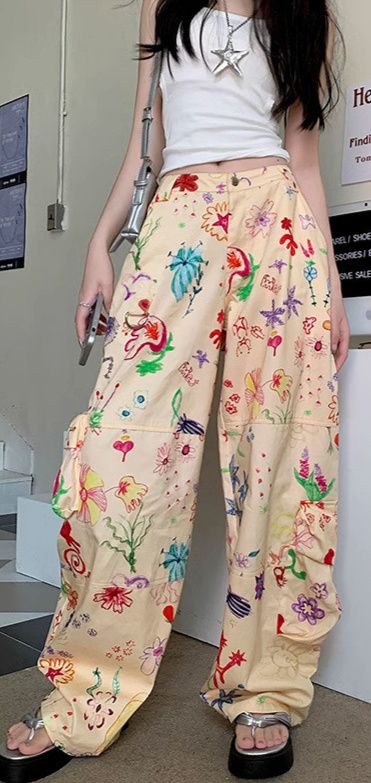 柄 パンツ 花柄アートポップ総柄ワイドパンツ