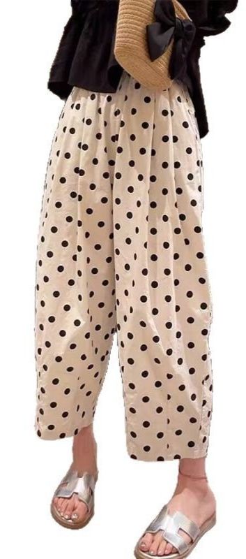 柄 パンツ ゆったりシルエットのドット柄ワイドパンツ