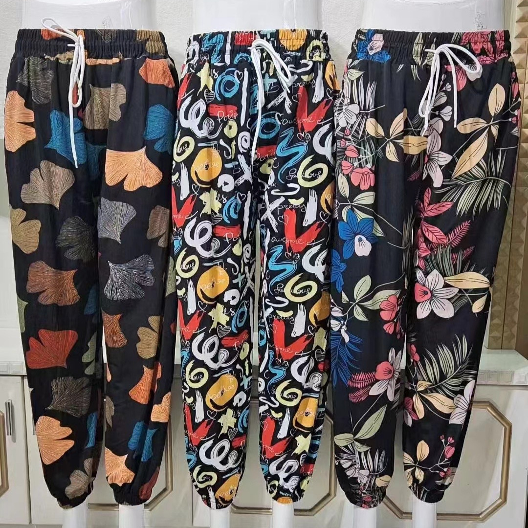 柄 パンツ 華麗な総柄ルーズリラックスパンツ