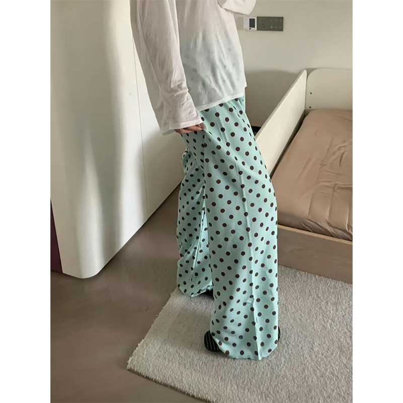 https://fulmo-img-server.com/patternplay/42c63205-f2e2-45de-b73f-c13f9b9f4661.jpg