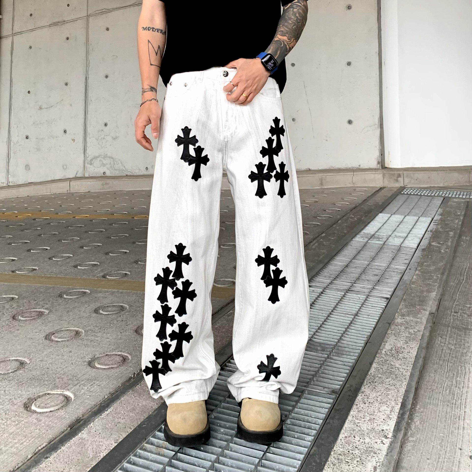 柄 パンツ 十字架刺繍ワイドパンツ