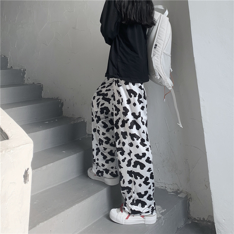 柄 パンツ 野性的な牛柄ワイドパンツ