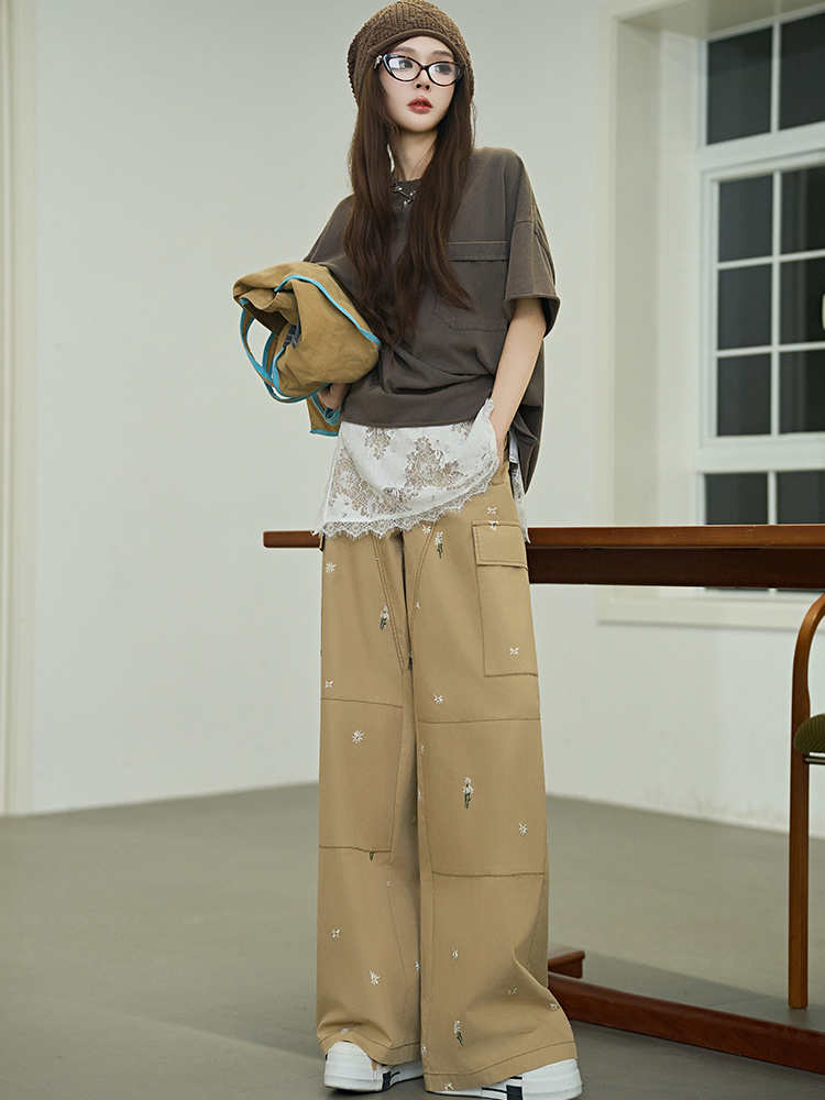柄 パンツ 小花刺繍ワイドパンツ