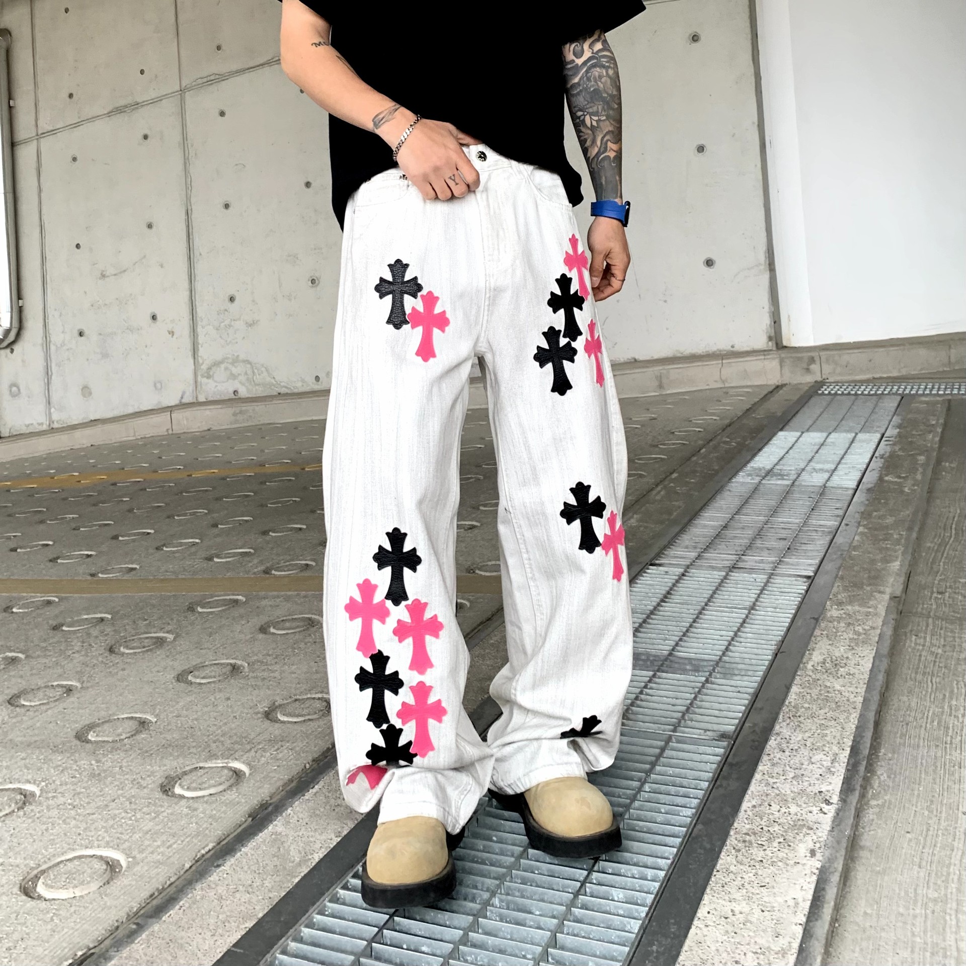 柄 パンツ 十字架刺繍ワイドパンツ