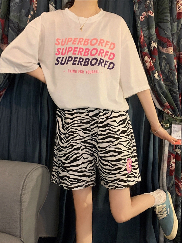柄 パンツ 野性的スタイル ショートパンツ