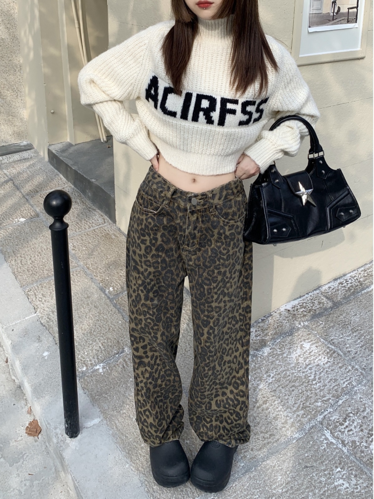 柄 パンツ 野性味あふれるワイドシルエット