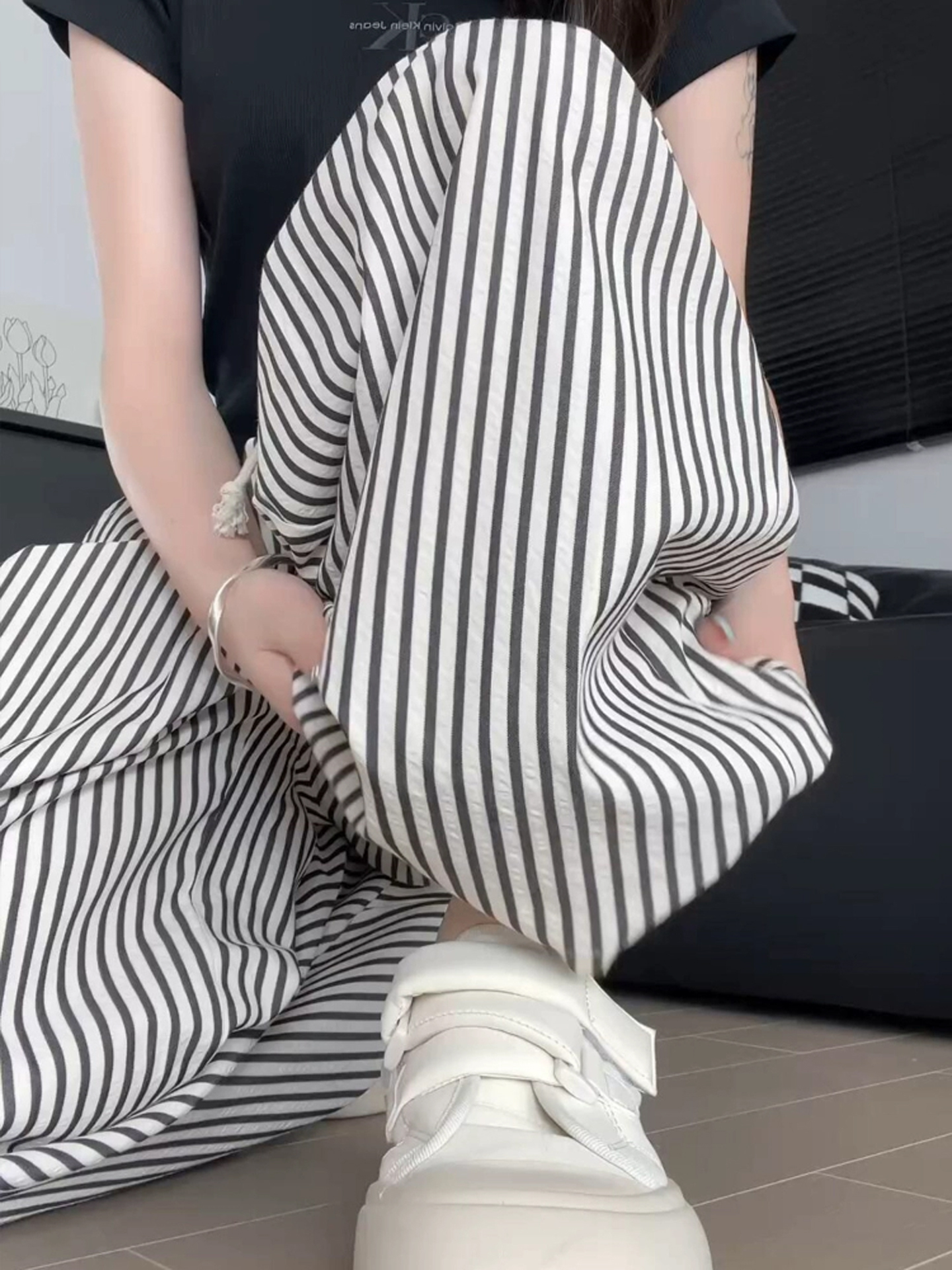 柄 パンツ 縦線すっきりワイドパンツ