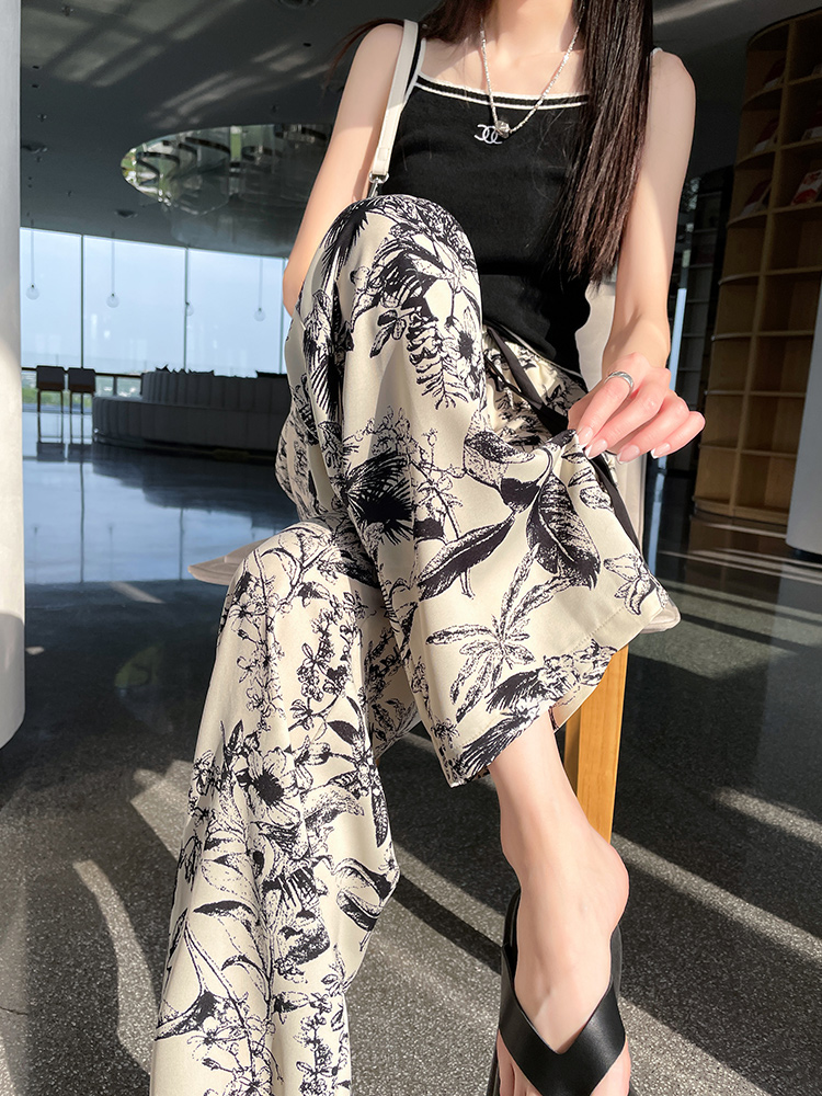 柄 パンツ 墨絵風花柄ワイドパンツ