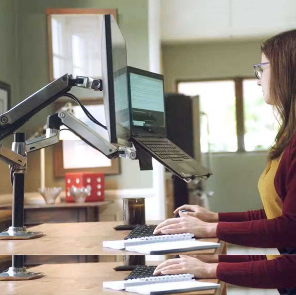 デスクワークが楽しくなる！PCデスクスタンド5選