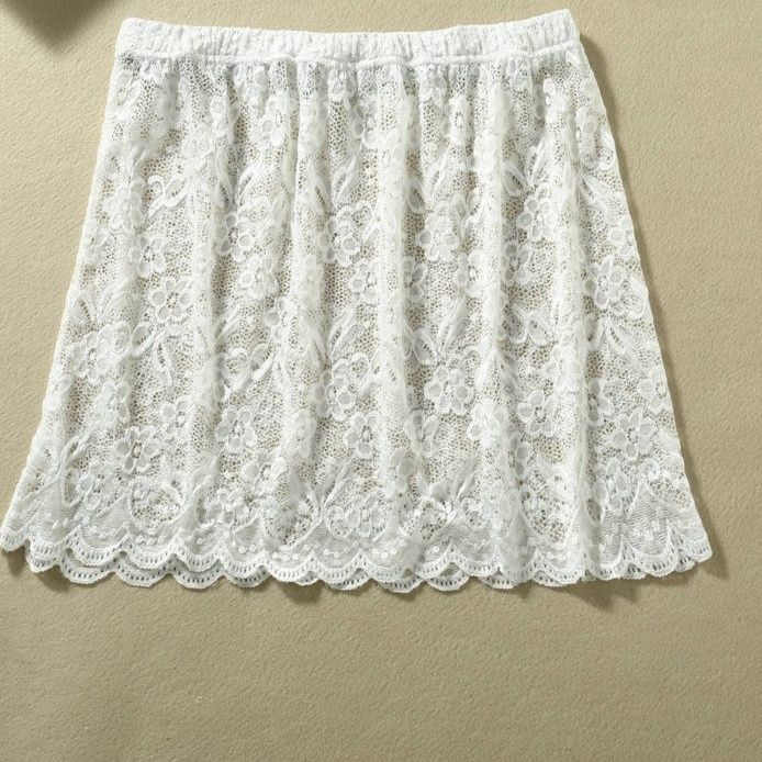 ペチコート 花柄総レース仕立ての裾スカラップペチコート