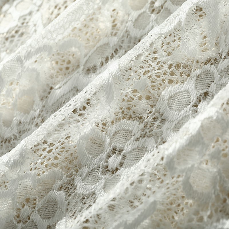 ペチコート 花柄総レース仕立ての裾スカラップペチコート