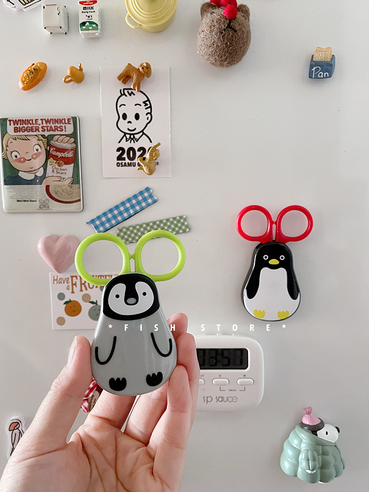 ペンギングッズ・ペンギンぬいぐるみ ペンギン型シザーケース付きパスケース