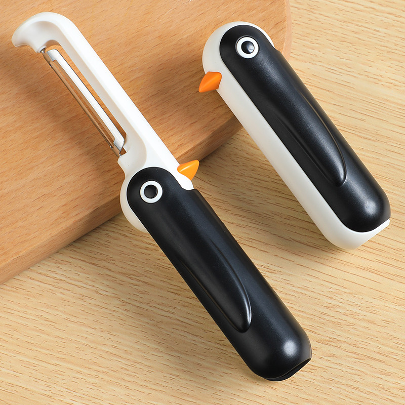 ペンギングッズ・ペンギンぬいぐるみ ペンギンモチーフ皮むき器二本セット