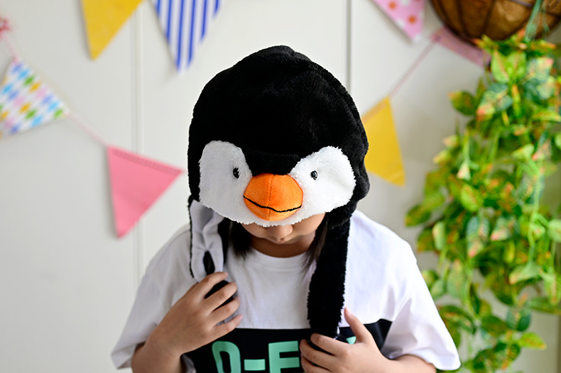 ペンギングッズ・ペンギンぬいぐるみ もこもこペンギンフェイスかぶり帽子