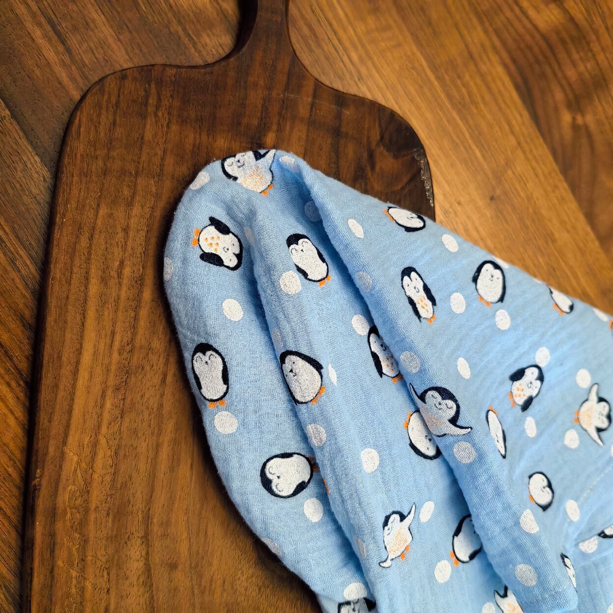 ペンギン柄ガーゼハンカチタオル