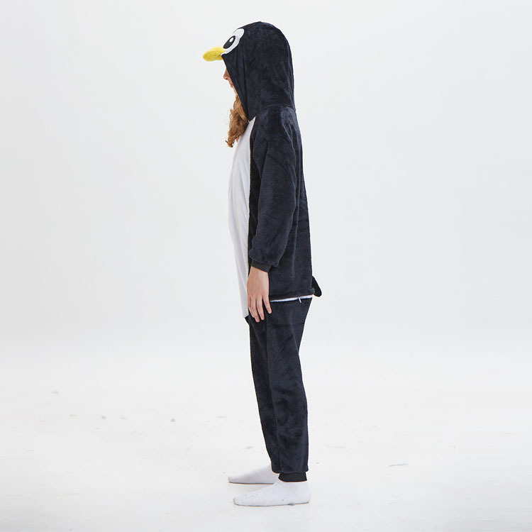 スタイリッシュペンギンなりきりパジャマ