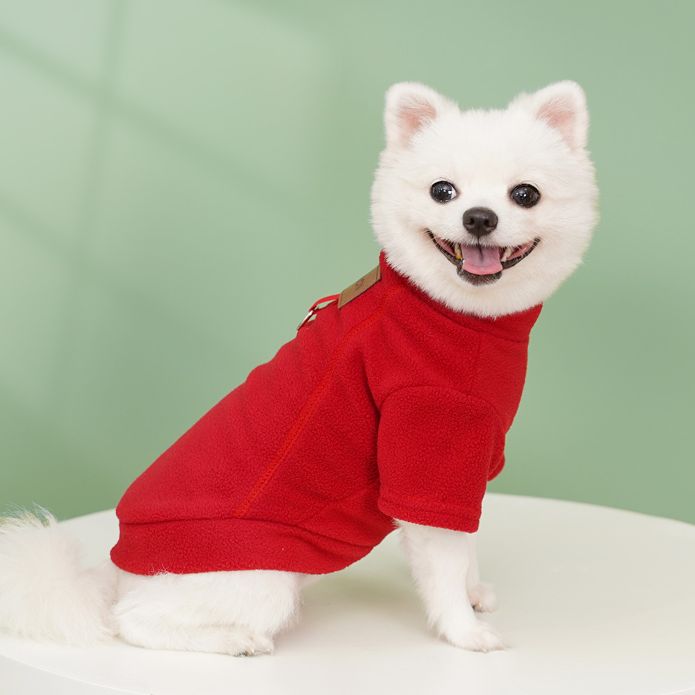 犬服 合皮ワンポイント付きフリース素材トレーナー