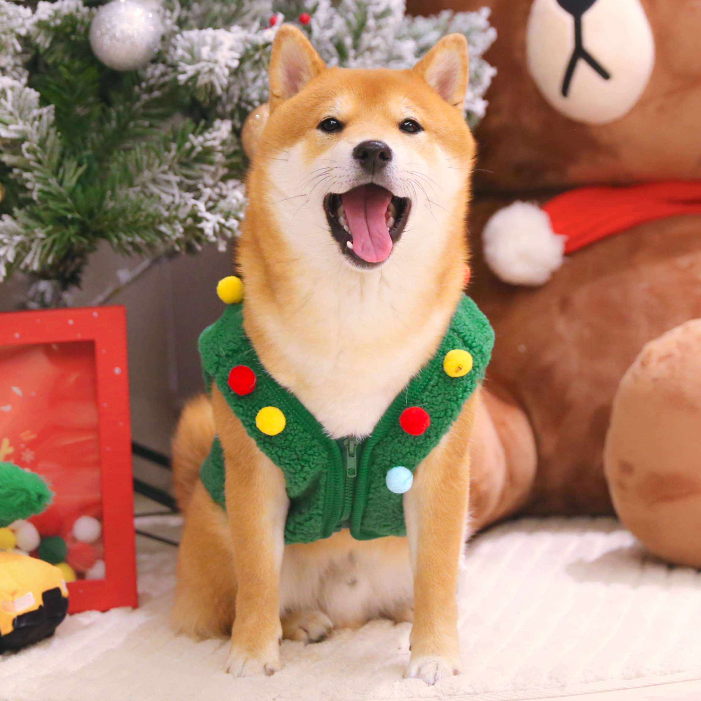 ×犬服 クリスマス柄もこもこベスト