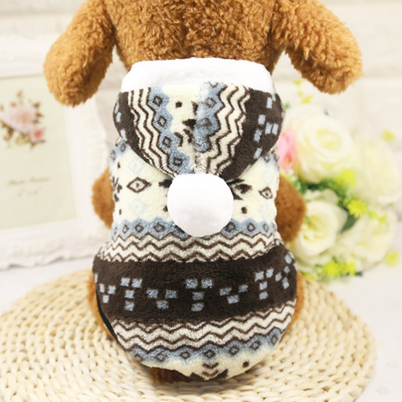 犬服 北欧幾何学模様のもこもこボンボン付きパーカー